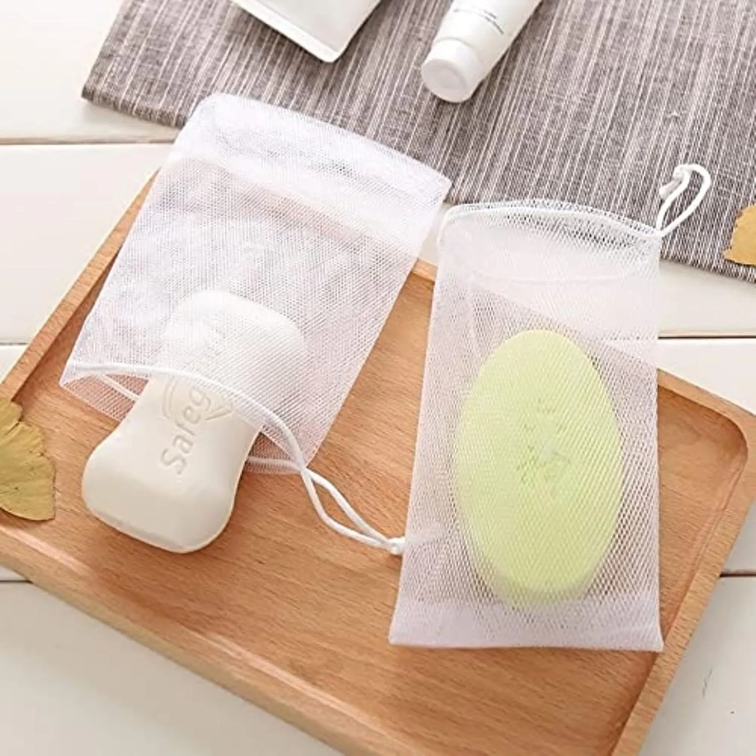 100PCS Thickened Double-layer Foaming Net Facial Cleanser Facial Foam Machine Handmade Soap Bag Cleansing Foam Bubble Bag Soap Net Soap Saver Pouch Mesh Bag