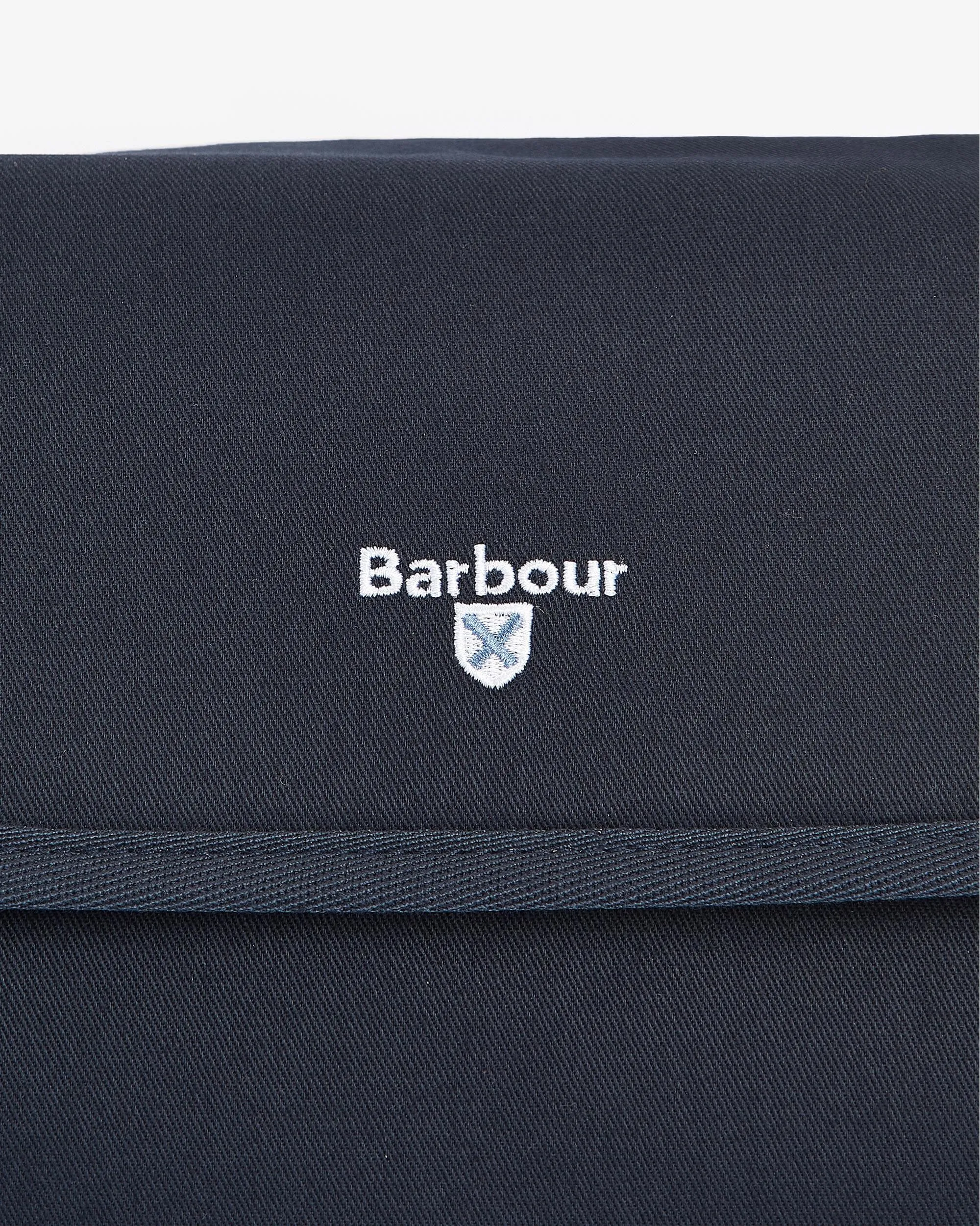 Barbour Cascade Mens Hanging Washbag