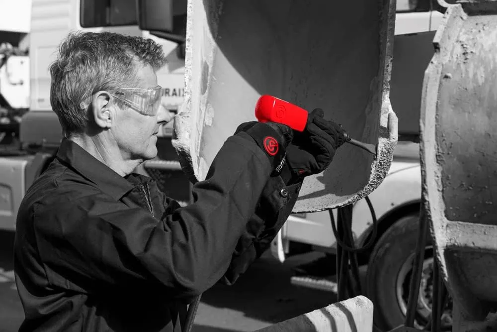 Chicago Pneumatic CP7150 - Air Hammer, Welding Equipment Tool, Construction, Heavy Duty, 0.401 Inch (10.2mm), Round Shank, Stroke 3.5 in / 89 mm, Bore Diameter 0.75 in / 19 mm - 2300 Blow Per Minute