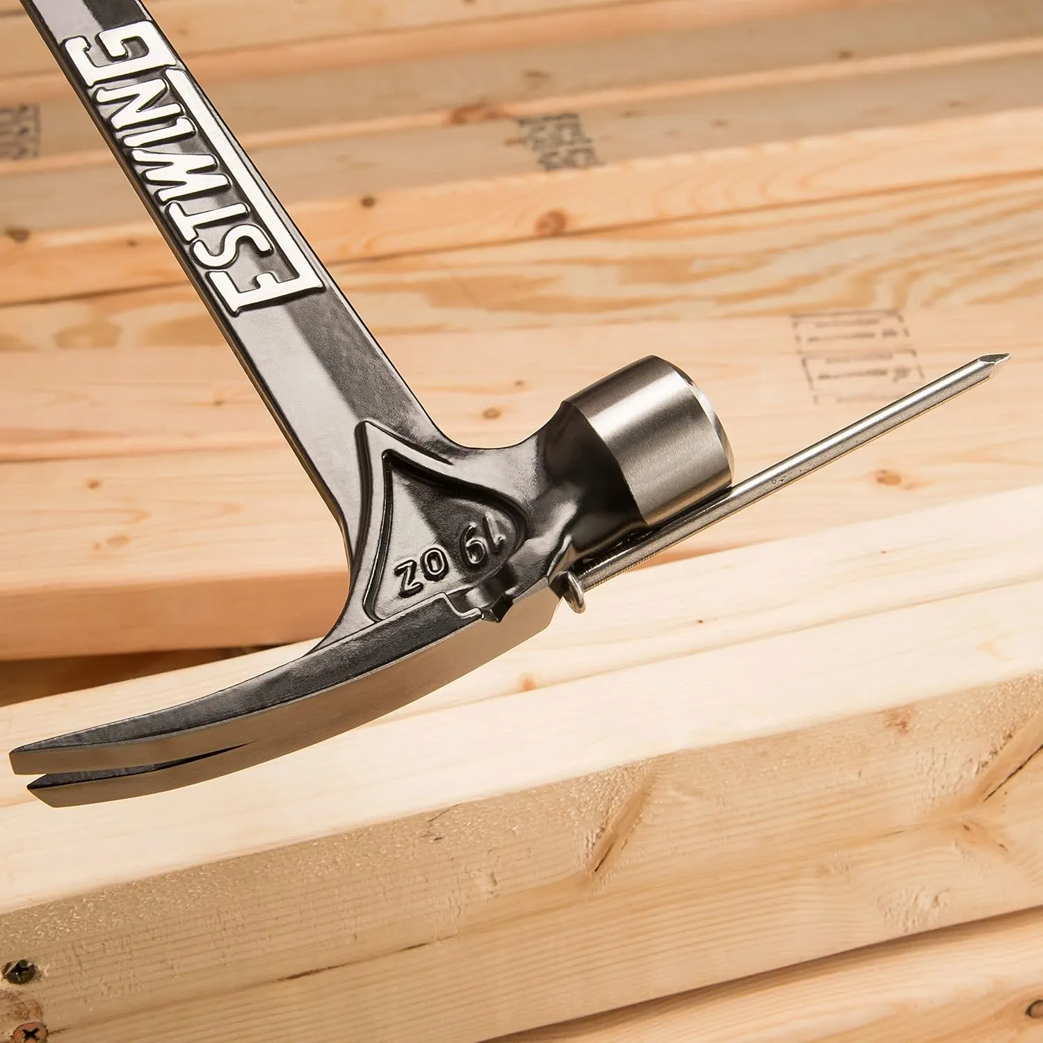 ESTWING Ultra Series Hammer - 19 oz Rip Claw Framing Hammer with Milled Face & Shock Reduction Grip - EB-19SM