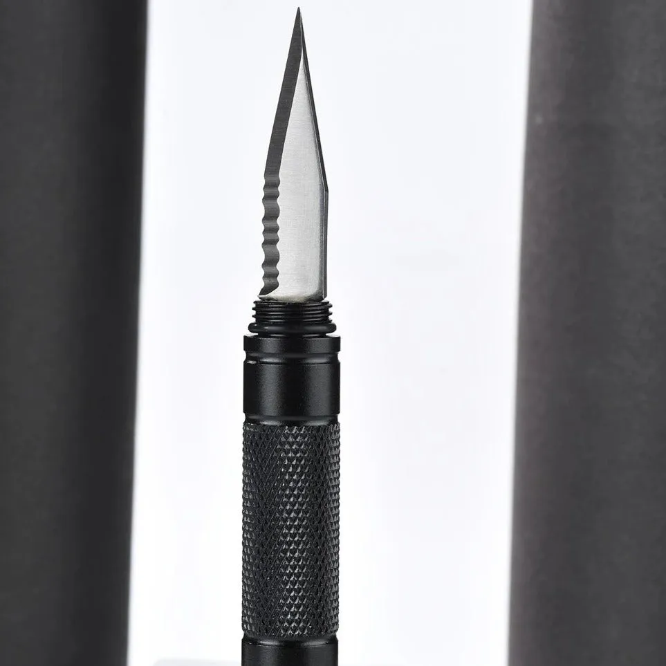 GRIZZLY GIANT - Survival Pen