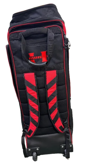 Hammer Black Edition Duffle Wheelie Cricket Bag - Black