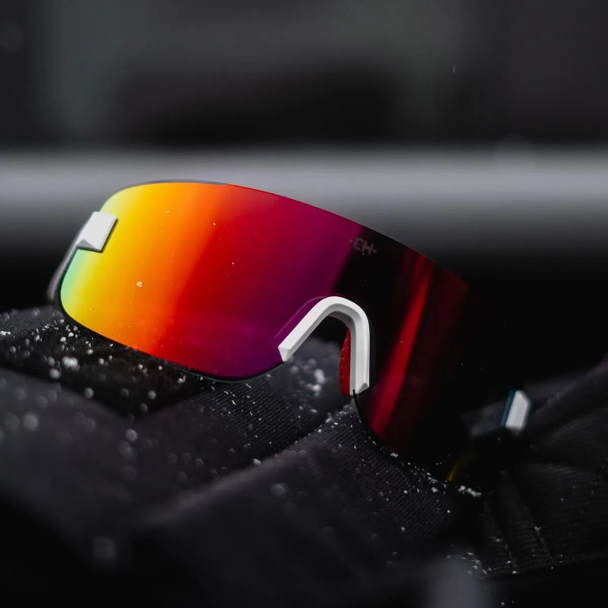 HAMMER SHADES - RED