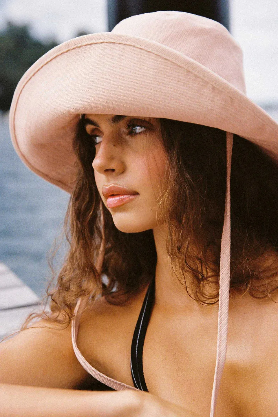 Holiday Bucket Hat Dusty Rose