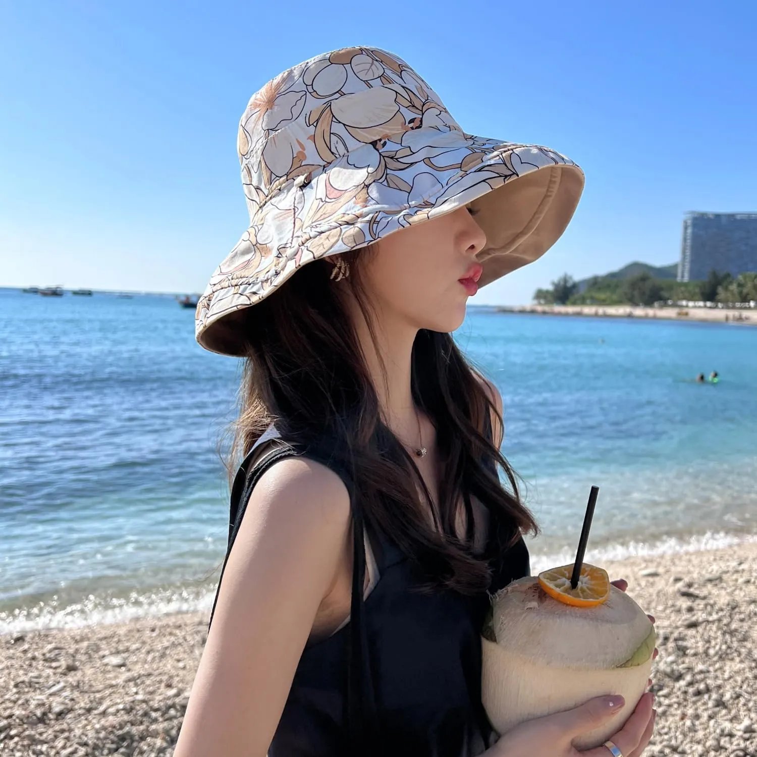 HUAMULAN Women Summer Sun Hat Wide Brim Wired Edge Floral Beach Bucket Hats Reversible Foldable Travel UV Protection Lady Hat