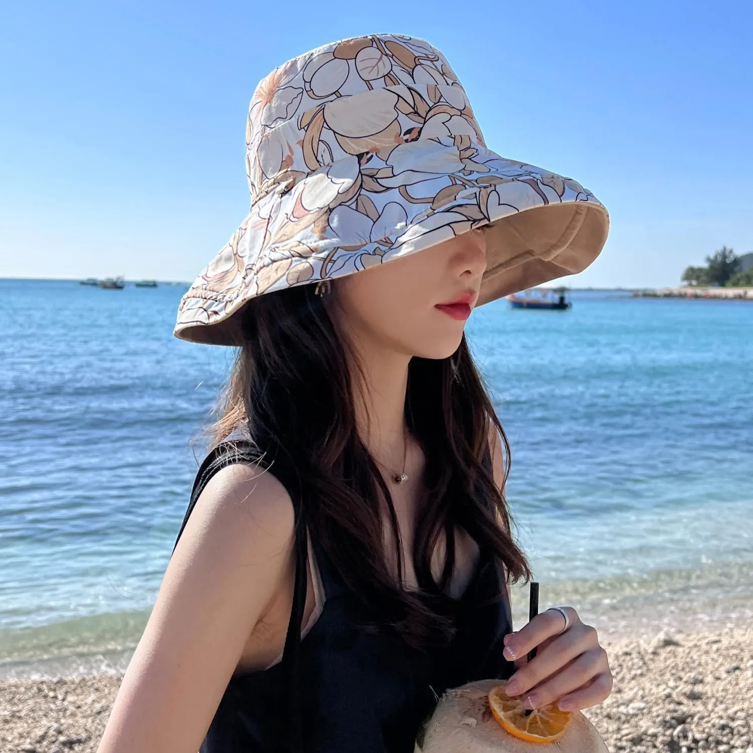 HUAMULAN Women Summer Sun Hat Wide Brim Wired Edge Floral Beach Bucket Hats Reversible Foldable Travel UV Protection Lady Hat