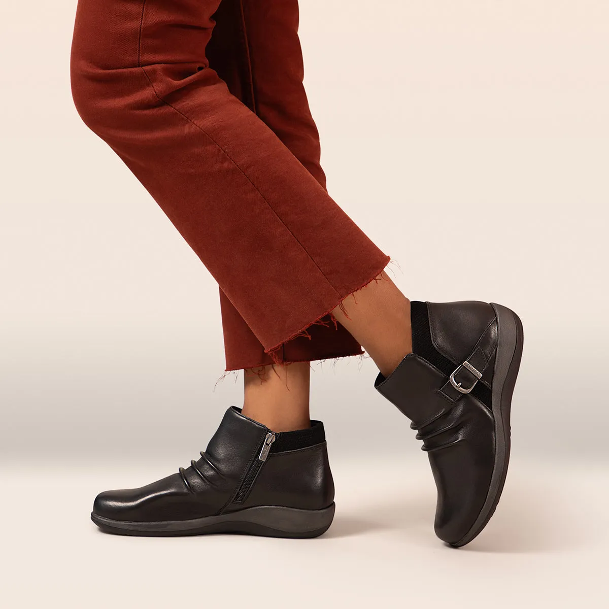 Luna Ankle Boot