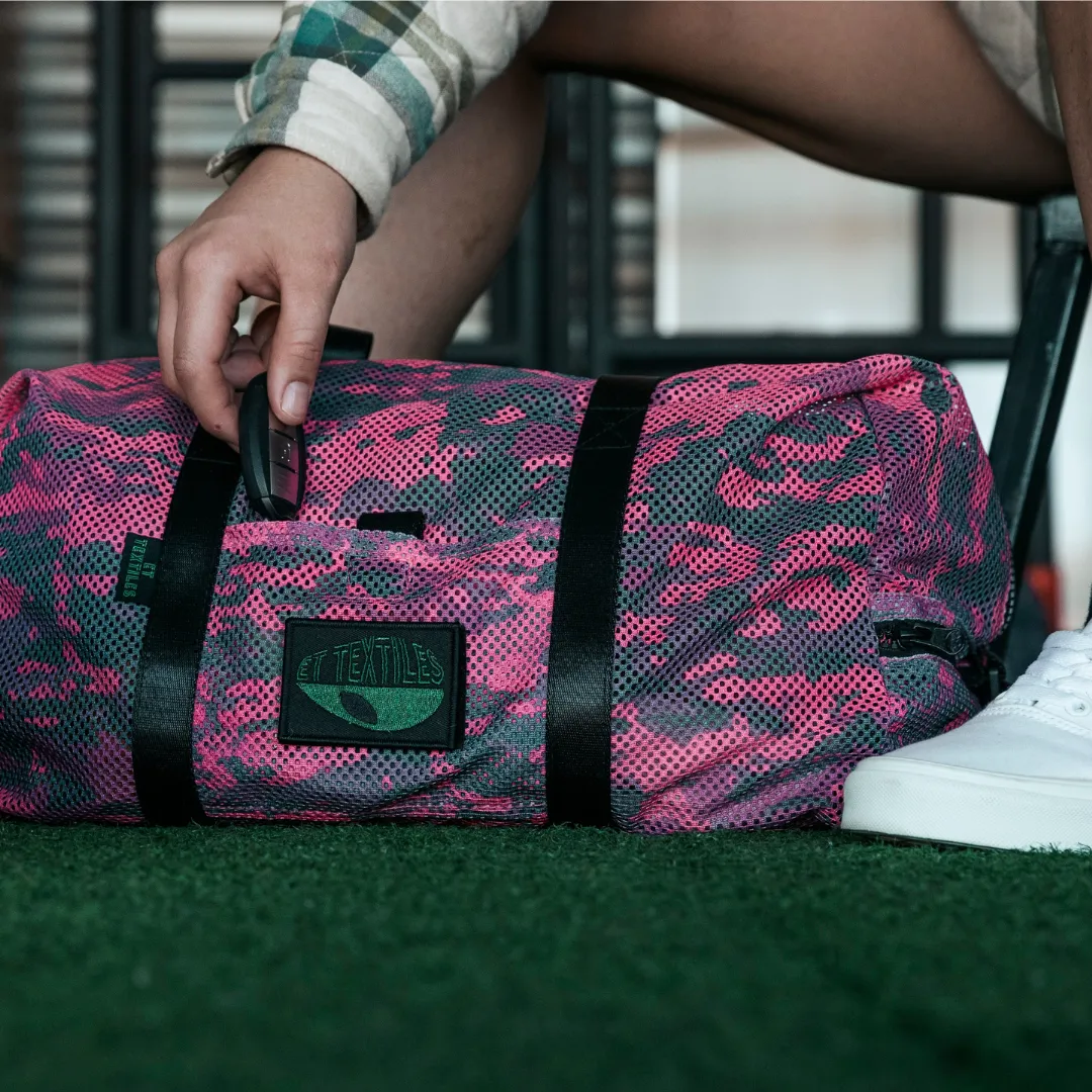 Mesh Duffle Bag -MultiCam Pink