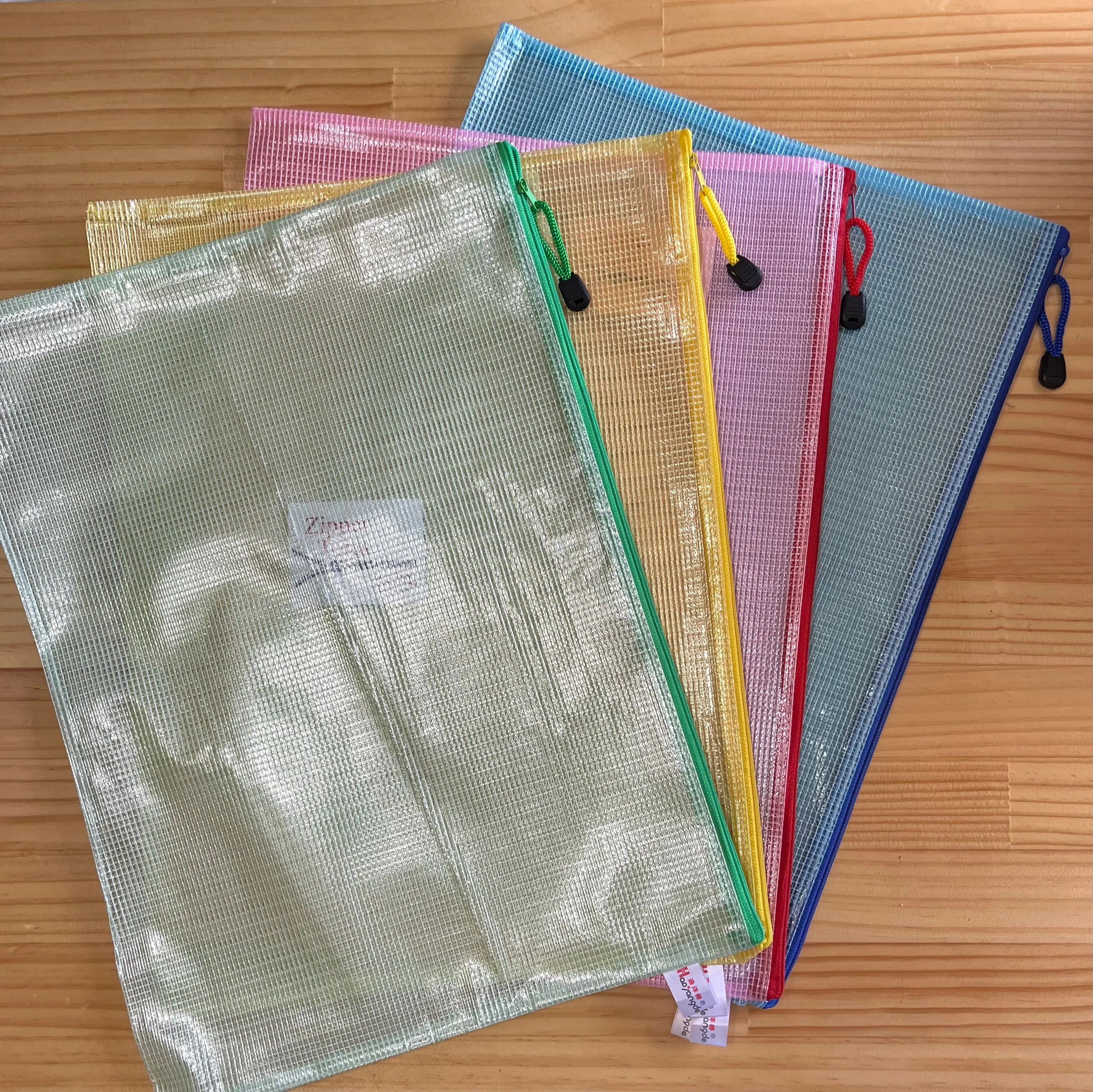 Mesh Zipper Storage Bag - 12" x 17" - 30cm x 43cm
