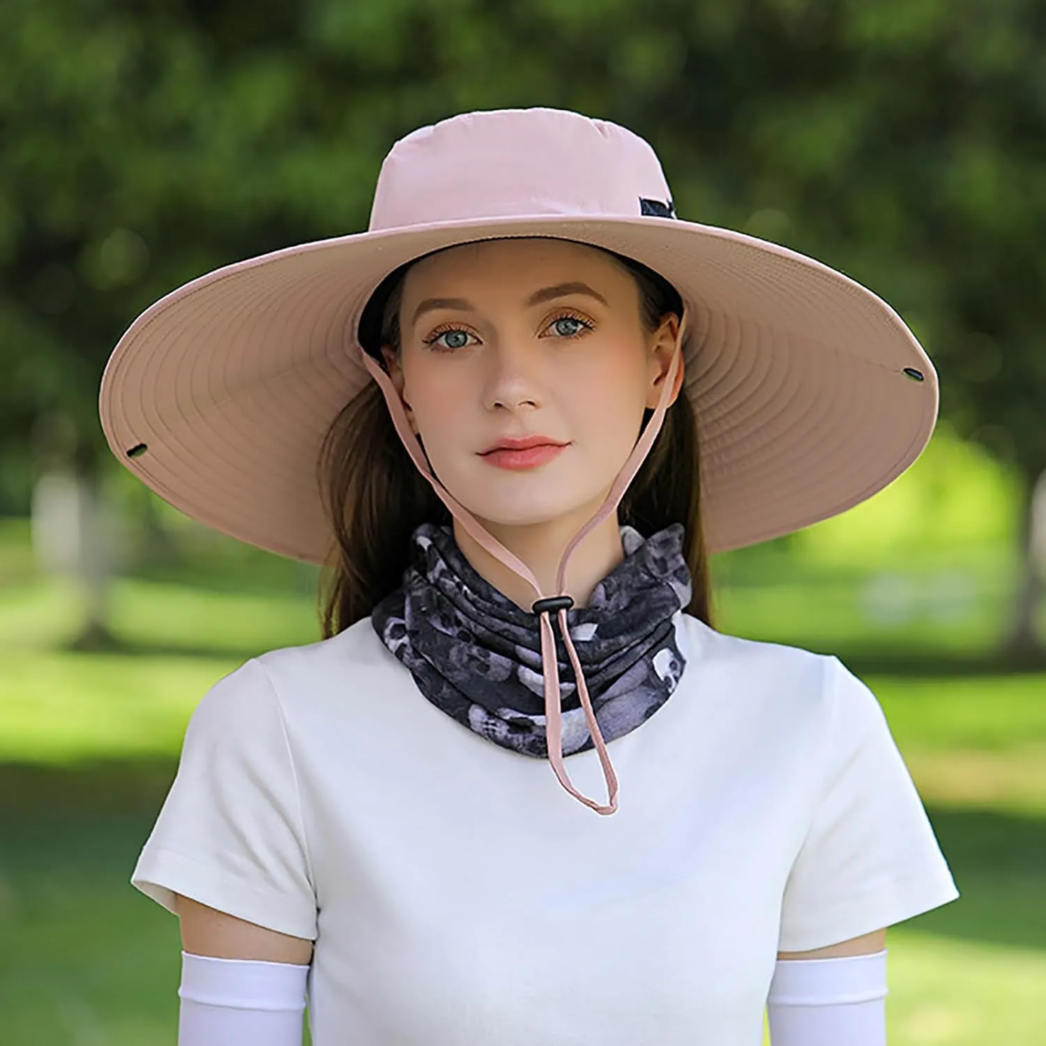 Peicees Women Wide Brim Sun Hat UPF50  Waterproof Bucket Hat for Fishing Hiking Camping