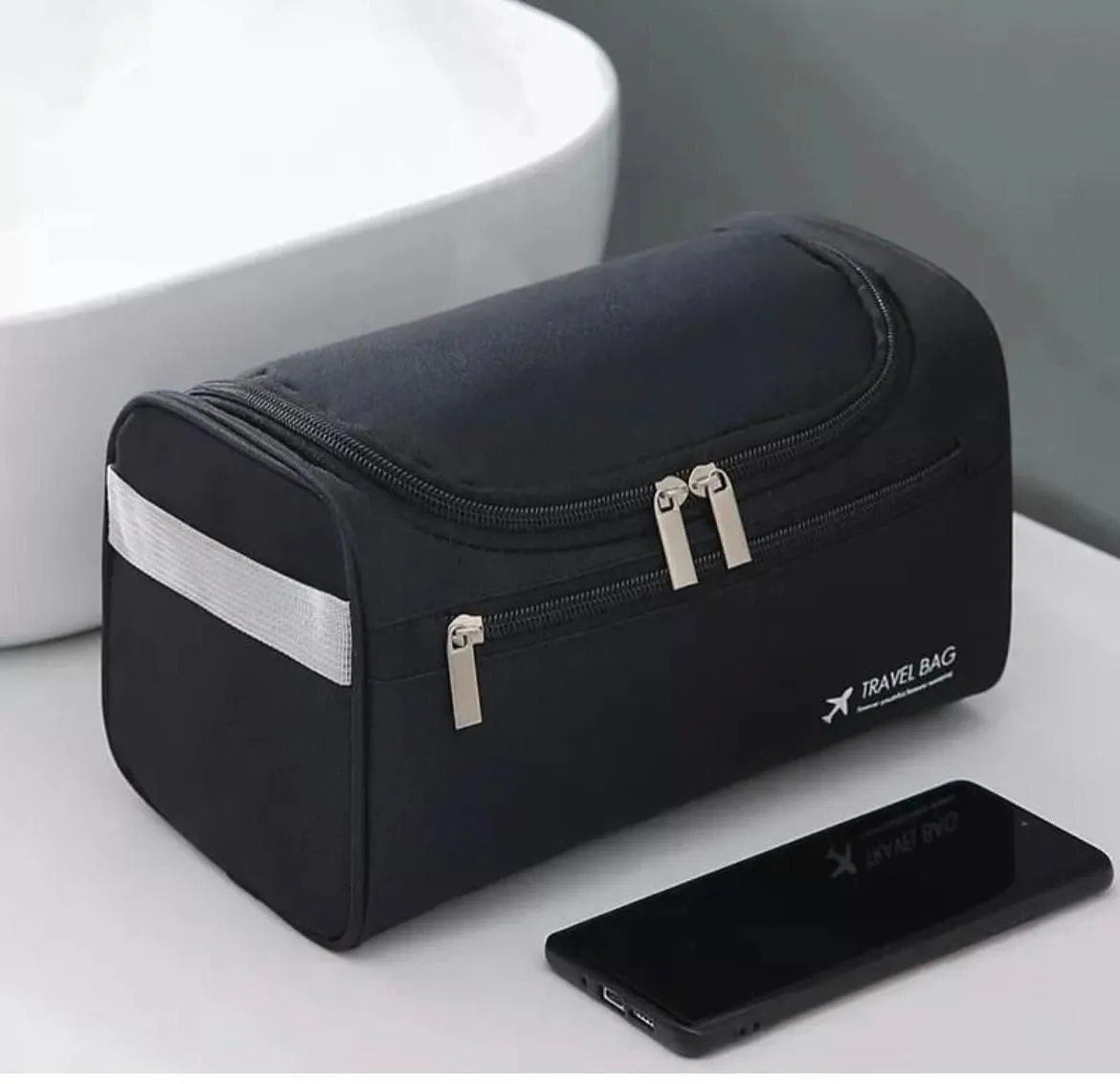 Portable Waterproof Hanging Storage Bag