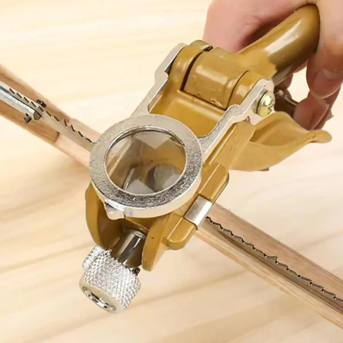 Saw Pliers with Serrated Blade Feeder Cutter Precision Cutting Woodworking
