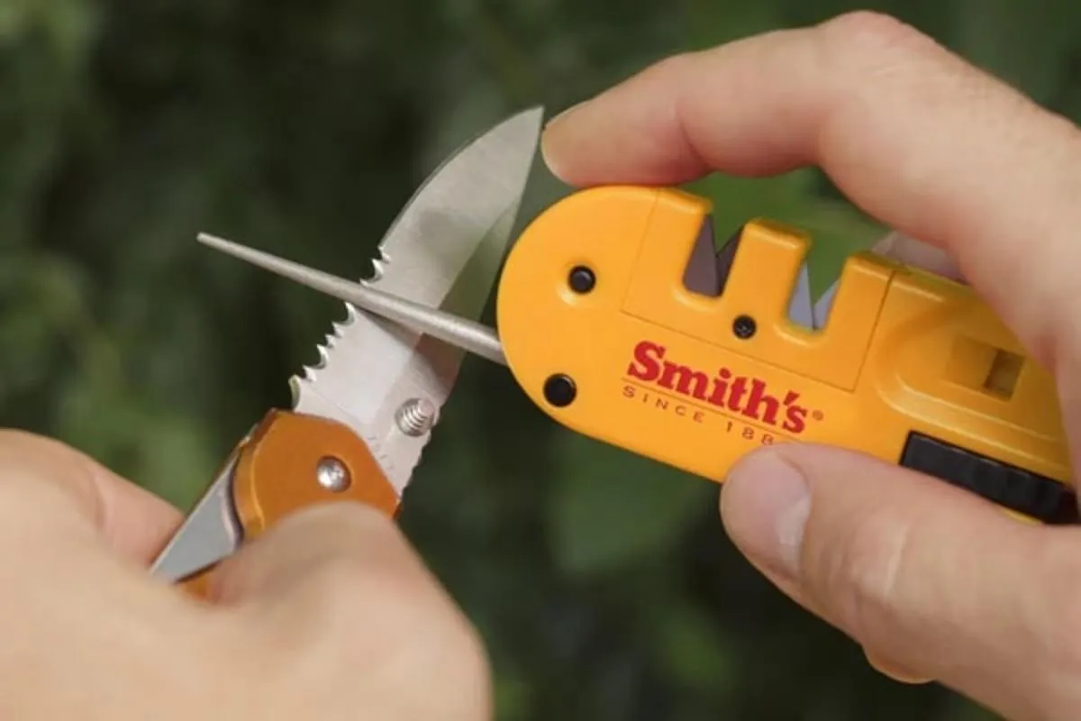 Smiths X2 Sharpener & Outdoors Tool