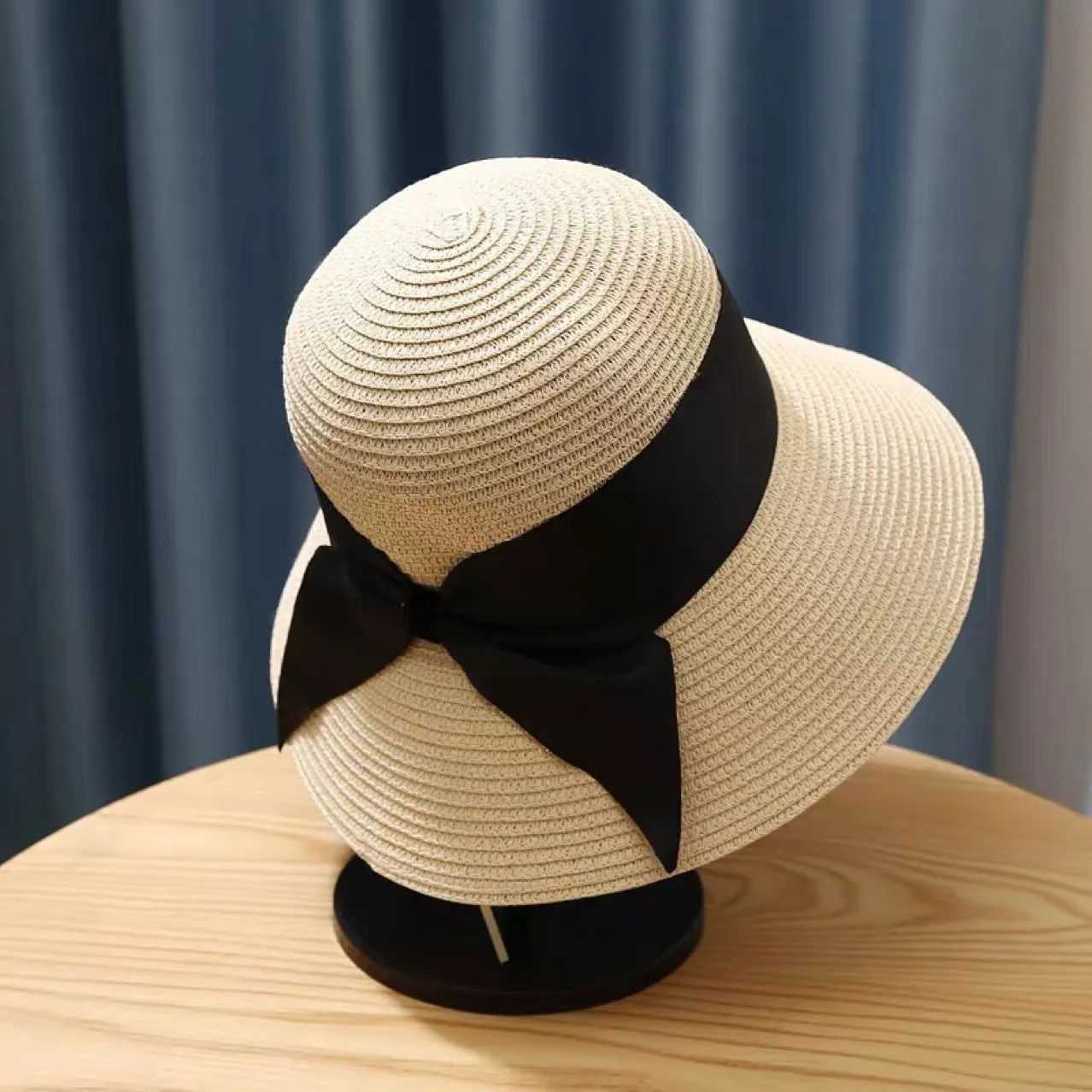 Straw Hat Foldable Beach Sunshade