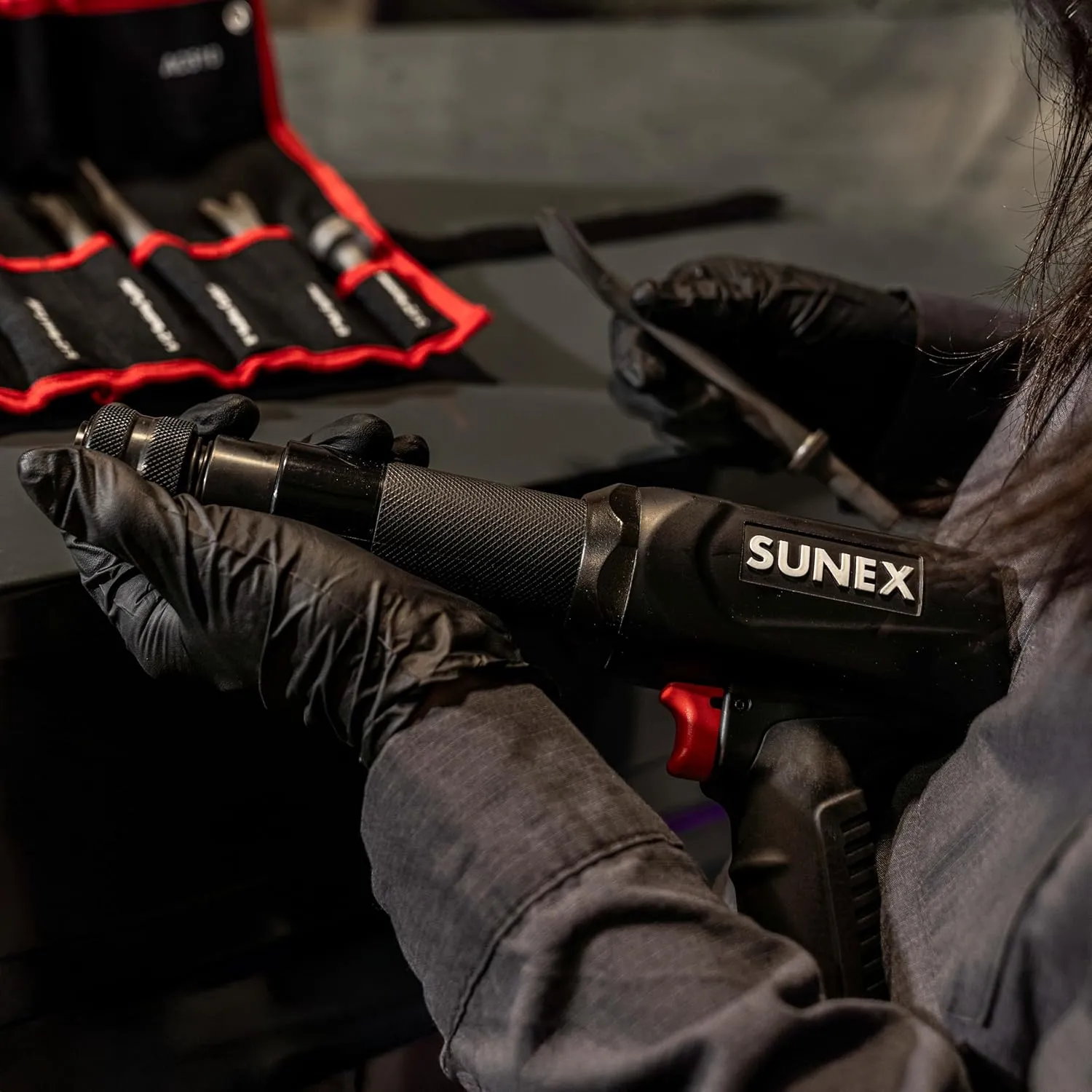 SUNEX Long Barrel Air Hammer, 2,300 blows per minute, 3.75" stroke, .401" universal chuck included