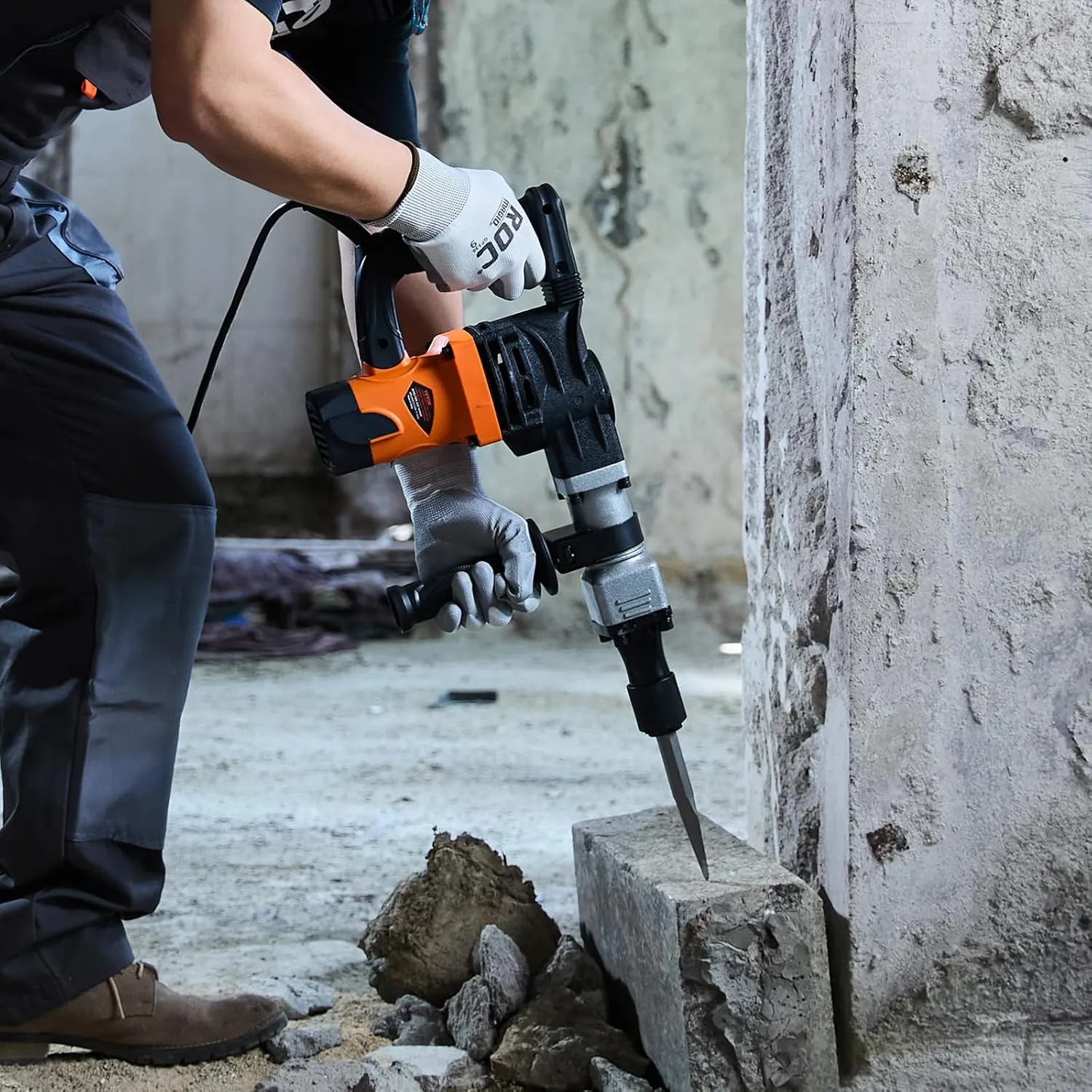 VEVOR Demolition Jack Hammer, MAX 1400W Electric Jackhammer Heavy Duty, 2900 BPM Concrete Breaker 2pcs Chisels Bits Chipping W/Case, Gloves