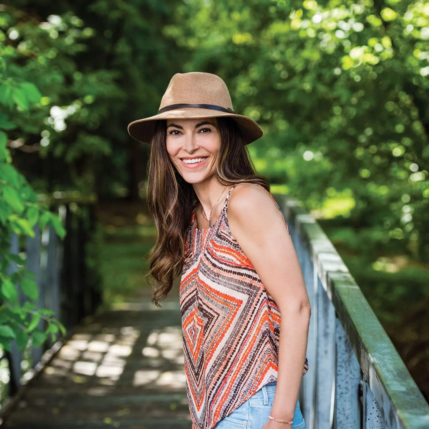 Wallaroo Hat Company Women’s Aspen Fedora – UPF 50  Sun Protection, Packable and Adjustable Sizing for Medium Crown Sizes